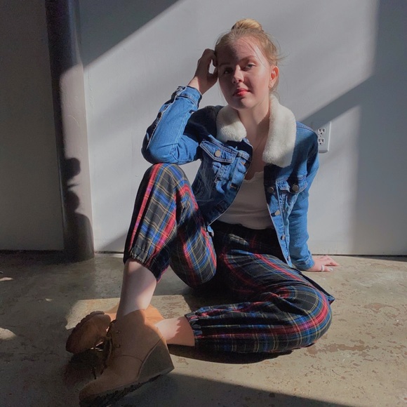 About me!! - Picture 1 of 2